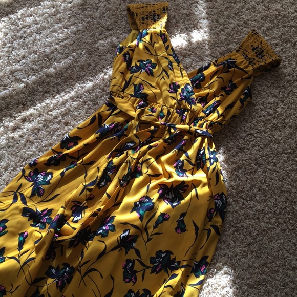 Traffic People. Long floral dress - Picture 6 of 6